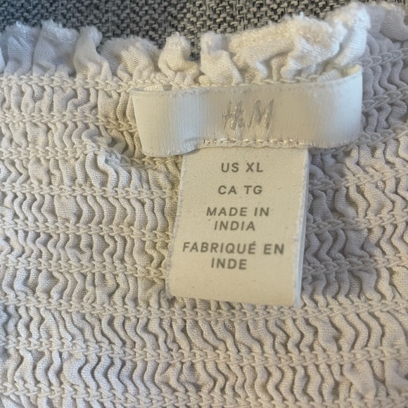 H&M White Blouse - Picture 2 of 3